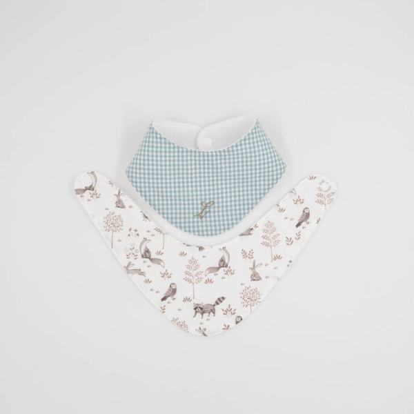 Baby bib with initials - Kopie